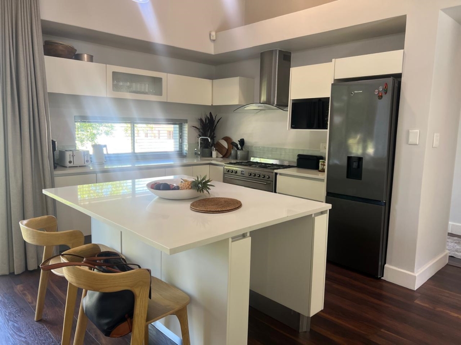 3 Bedroom Property for Sale in Vrykyk Western Cape